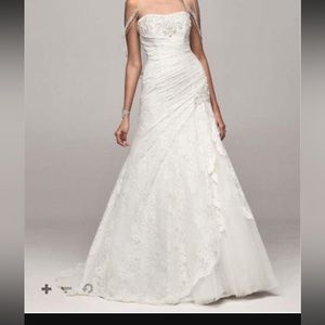 David’s Bridal Ivory YP3344